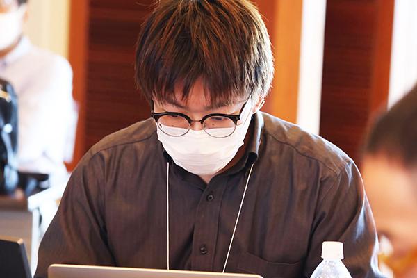hp2022_higashida.jpg